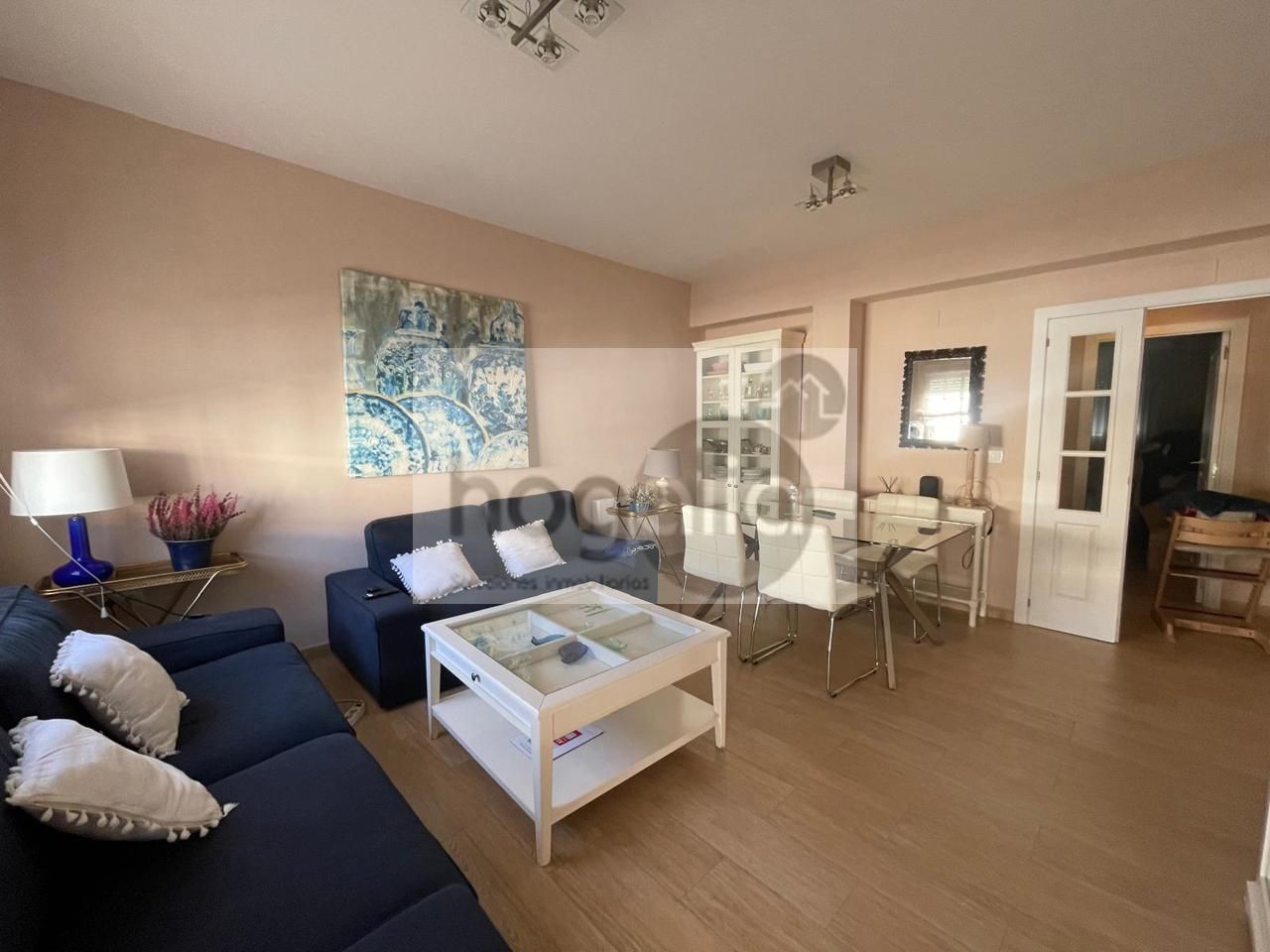 Sala de estar de Piso de alquiler en  Sevilla Capital con Aire acondicionado y Amueblado