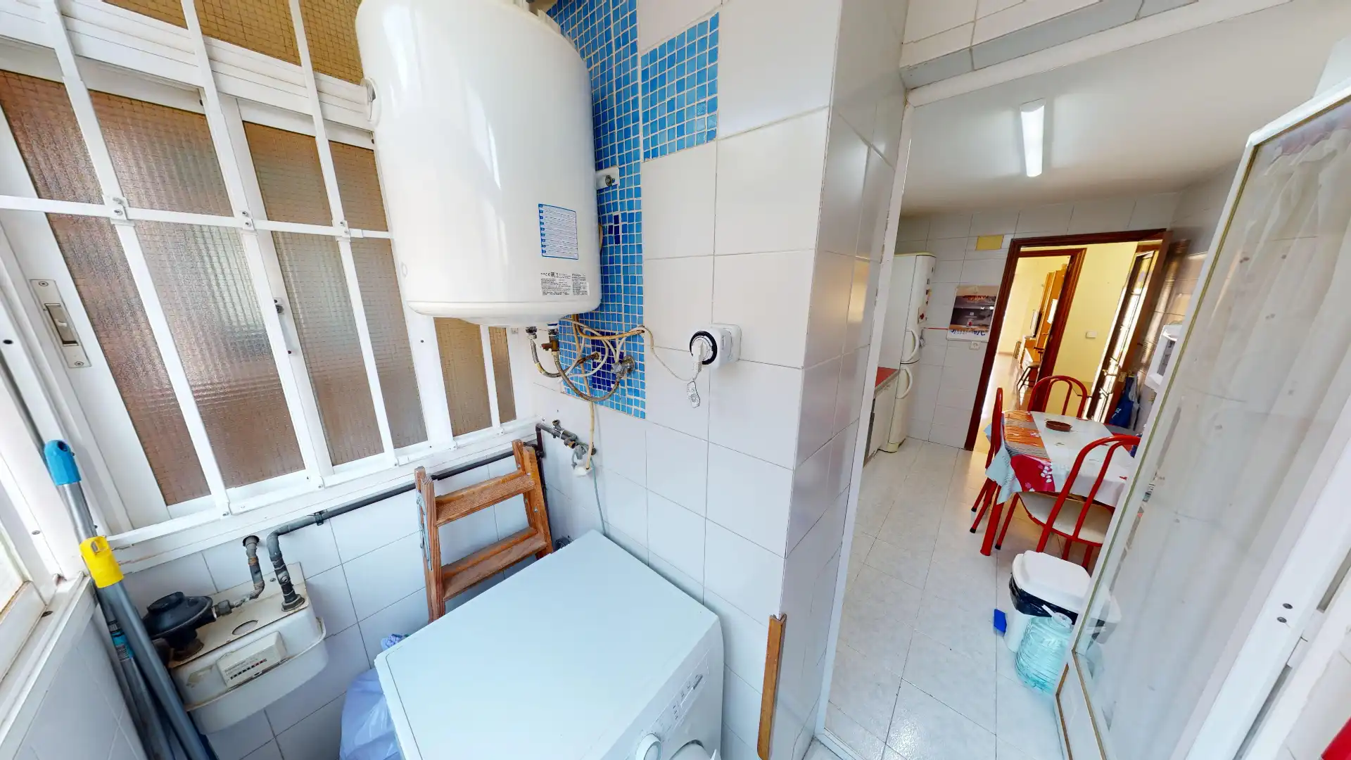 Küche von Wohnung zum Verkauf in Alicante / Alacant mit Klimaanlage und Balkon