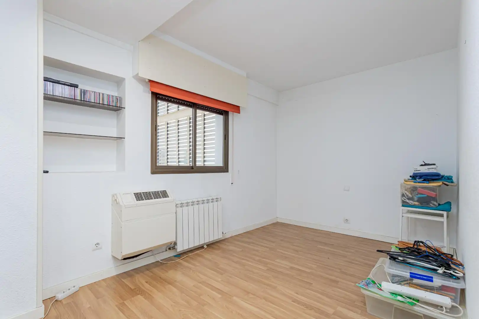 Habitación de Piso en venta en Madrid con Aire acondicionado, Calefacción y Jardín privado
