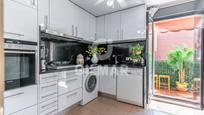 Kitchen of Flat for sale in  Madrid Capital  with Air Conditioner, Terrace and Balcony