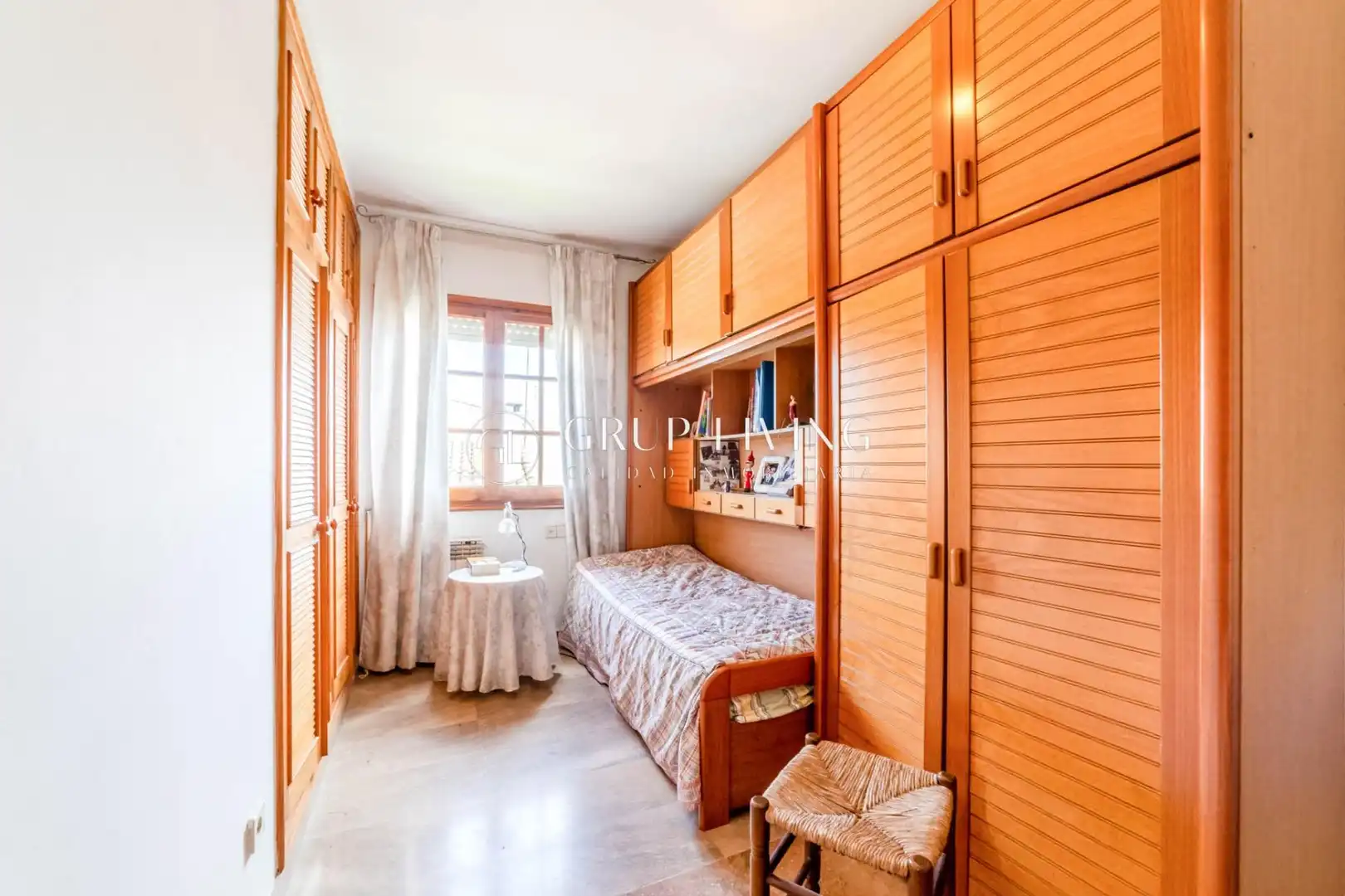 Habitación de Casa o chalet en venta en Vilanova i la Geltrú con Calefacción, Jardín privado y Terraza