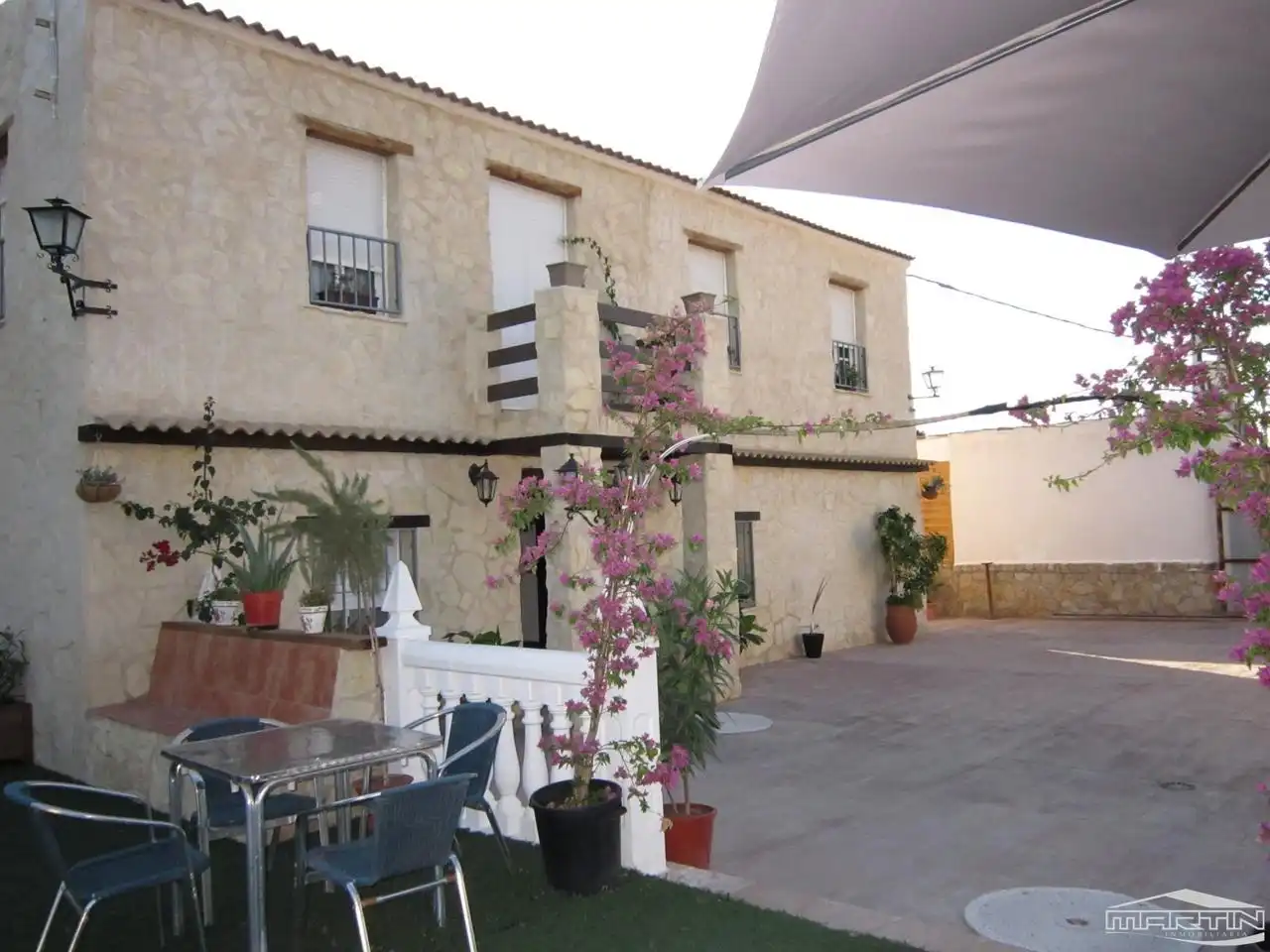 Casa o xalet en venda en Cabra amb Terrassa, Traster i Piscina
