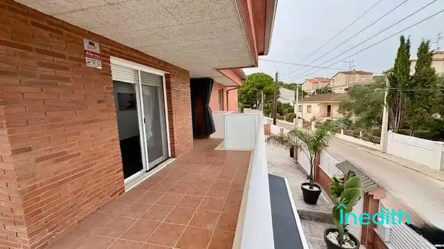 Terrassa de Casa o xalet en venda en Cunit amb Aire condicionat, Calefacció i Jardí privat