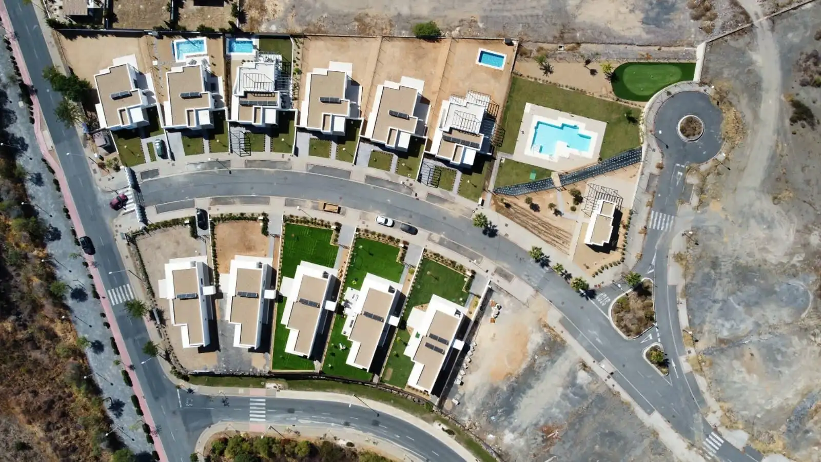 Chalet con piscina en venta en Paseo BLASCO IBAÑEZ, imagen 8