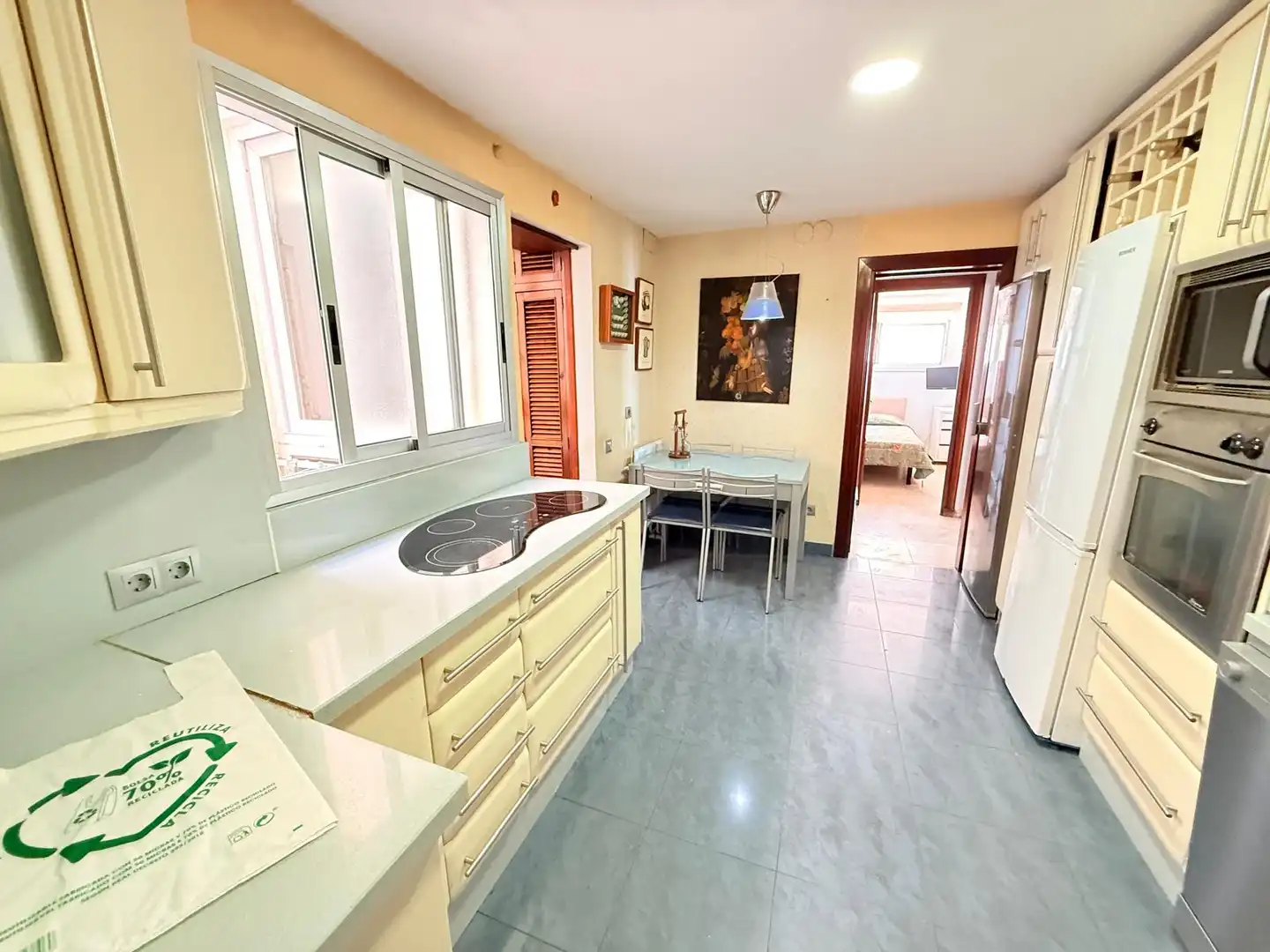 Küche von Wohnung zur Miete in Málaga mit Klimaanlage, Terrasse und Möbliert