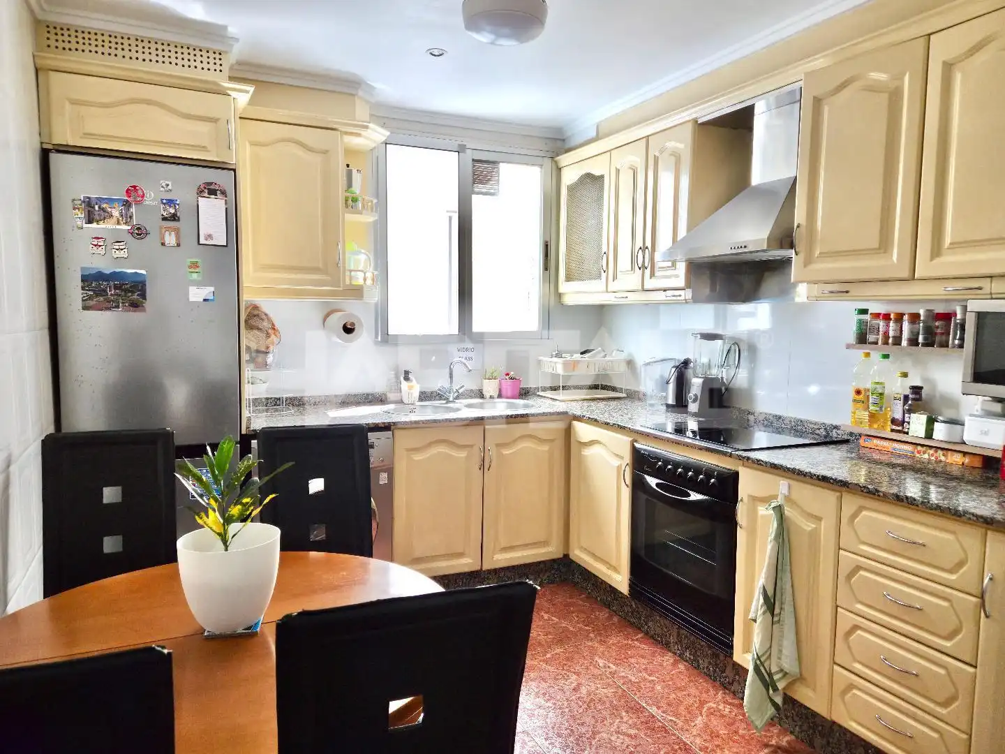 Küche von Wohnung zum Verkauf in Valencia mit Möbliert