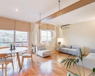 Sala d'estar de Pis de lloguer en  Barcelona Capital amb Aire condicionat, Calefacció i Terrassa