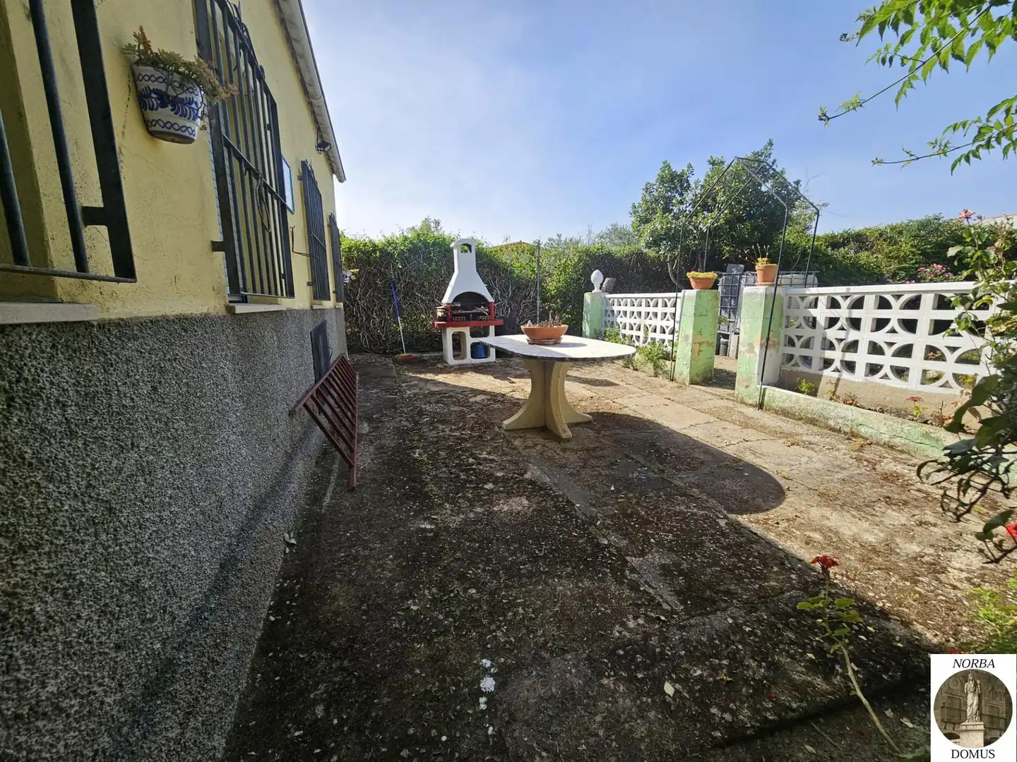 Jardí de Casa o xalet en venda en Cáceres amb Jardí privat, Terrassa i Traster
