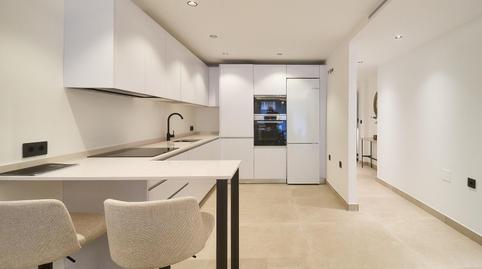 Foto 2 de Apartamento en venta en Avenida Avenida Condes de San Isidro, 14, Puerto Deportivo, Fuengirola