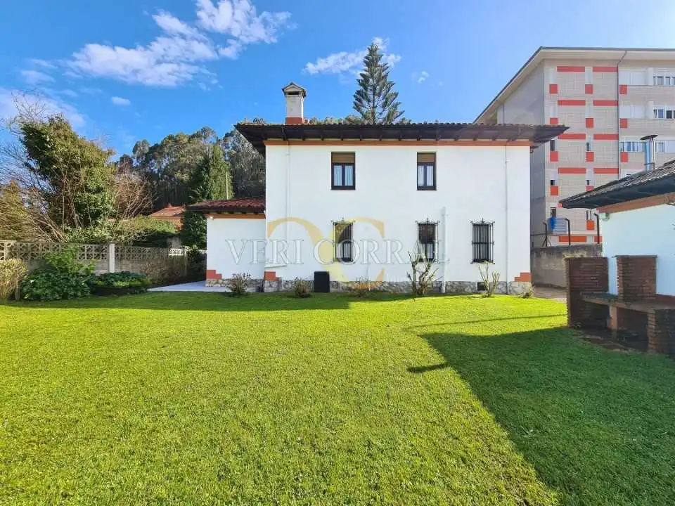 Casa o chalet en venta en Calle de Palacio Valdés, Ribadesella