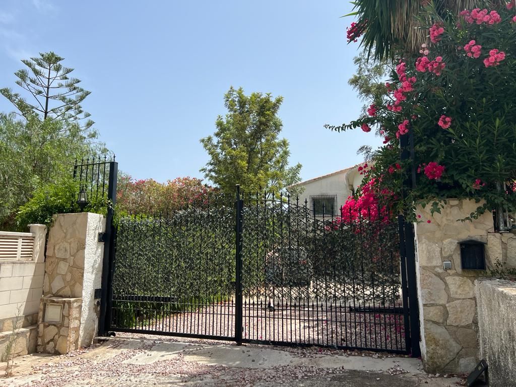 Casa o xalet en venda a Calle Perera, El Montgó