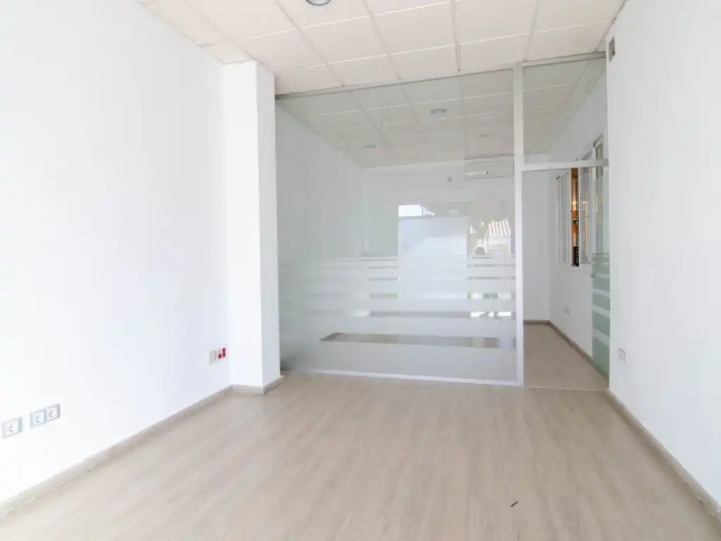 Local comercial en venda a San José de la Rinconada