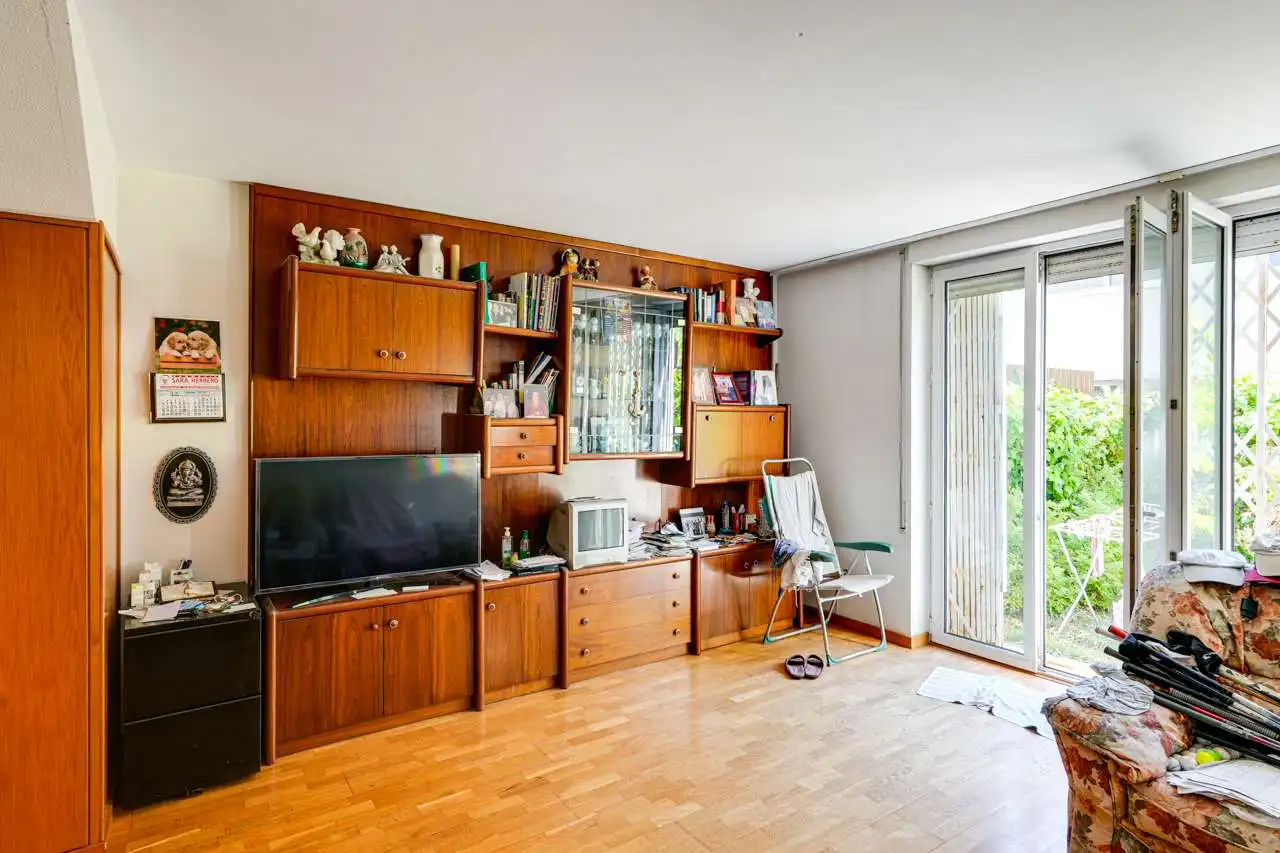 Living room of Detached homes for sale in Barcelona  with Air Conditioner, Heating and Terrace