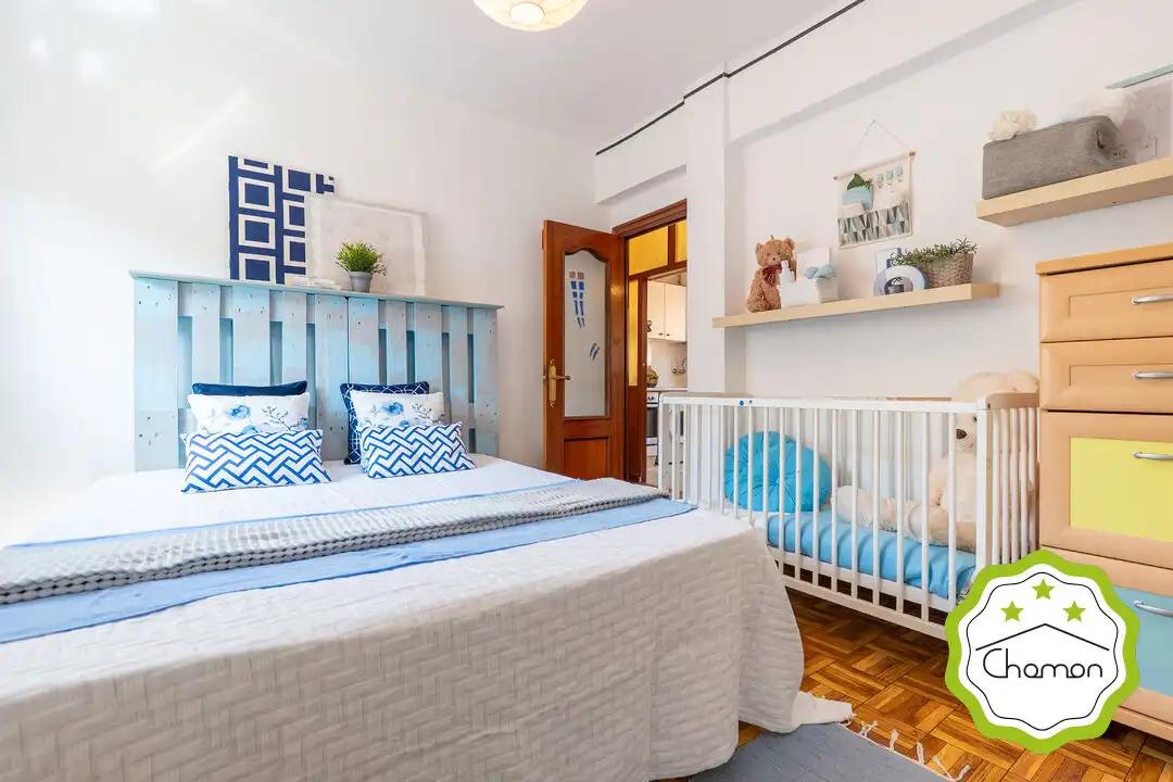 Schlafzimmer von Wohnung zum Verkauf in Bilbao  mit Privatgarten