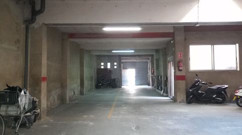 A la venta gran almacen, planta baja, situado en calle tranquila y cercana a la diagonal y san Antonio, siendo además de muy fácil, imatge 3