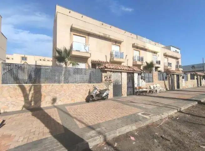 House for sale in Calle Del Cementerio 141, imagen 2