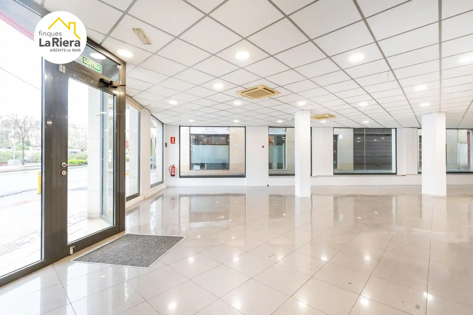 Business premises to rent in Centre, imagen 5