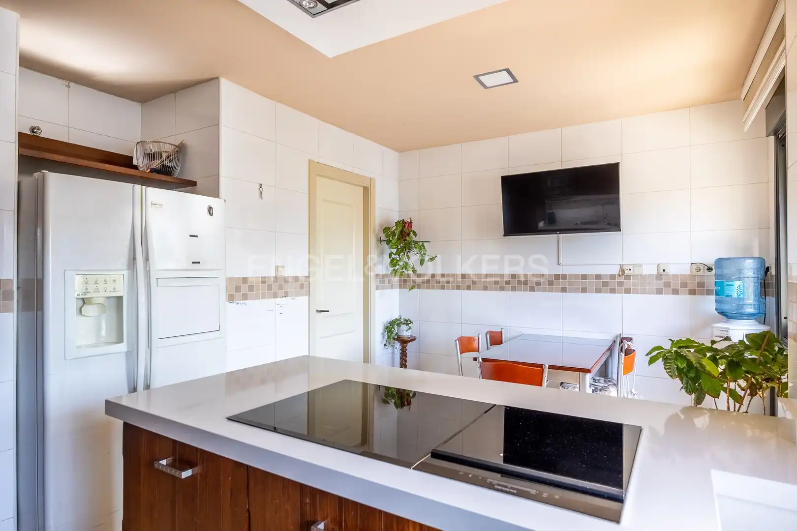 Kitchen of Flat for sale in Sevilla  with Air Conditioner, Heating and Private garden