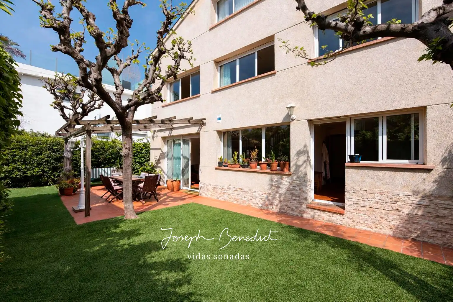 Jardín de Casa o chalet en venta en Castelldefels con Aire acondicionado, Calefacción y Jardín privado