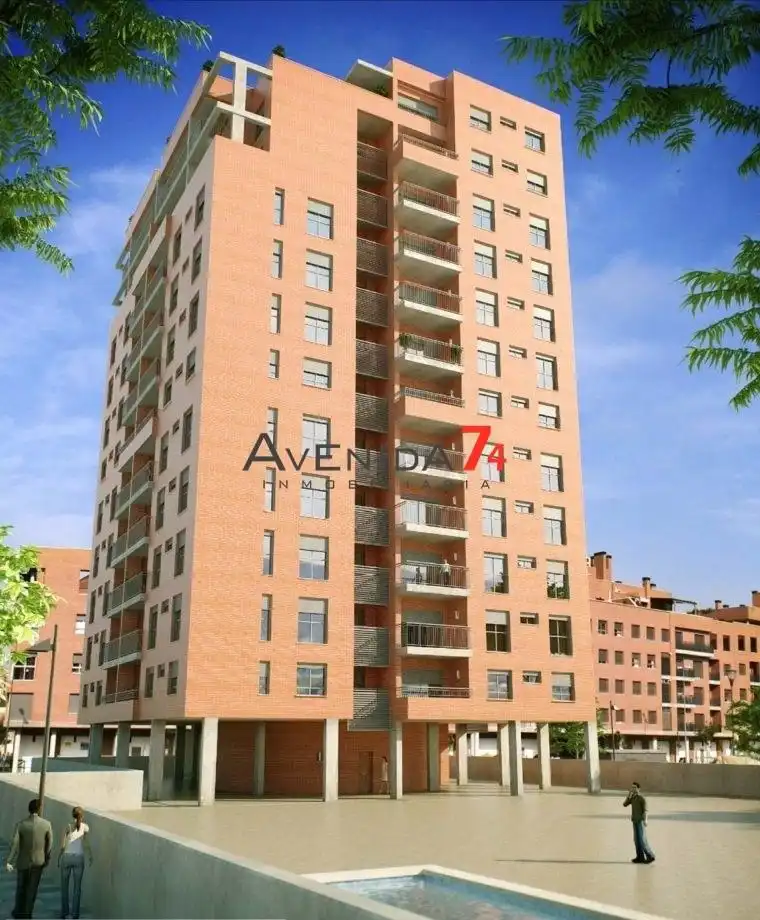 Flat with garden for sale in Lorca Ciudad