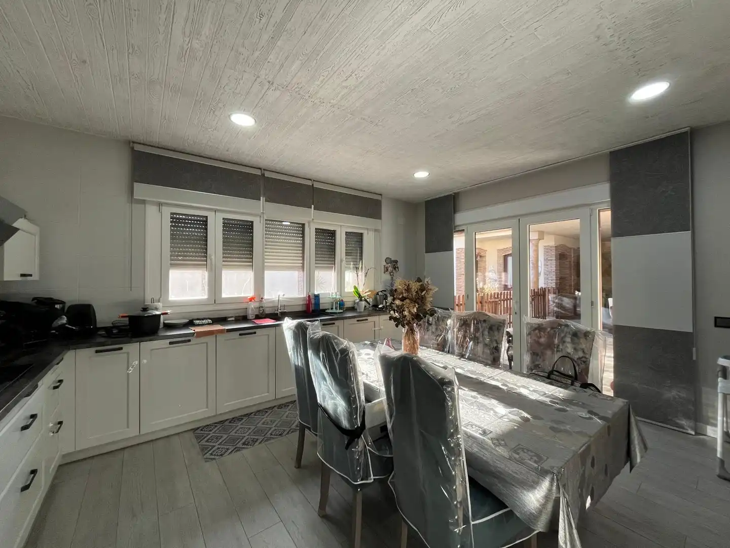 Cocina de Casa o chalet en venta en Arenas de San Juan  con Aire acondicionado, Jardín privado y Terraza