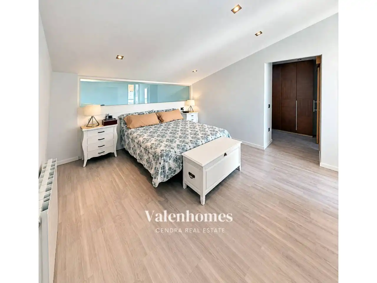 Habitación de Casa o chalet en venta en Terrassa con Aire acondicionado, Calefacción y Terraza