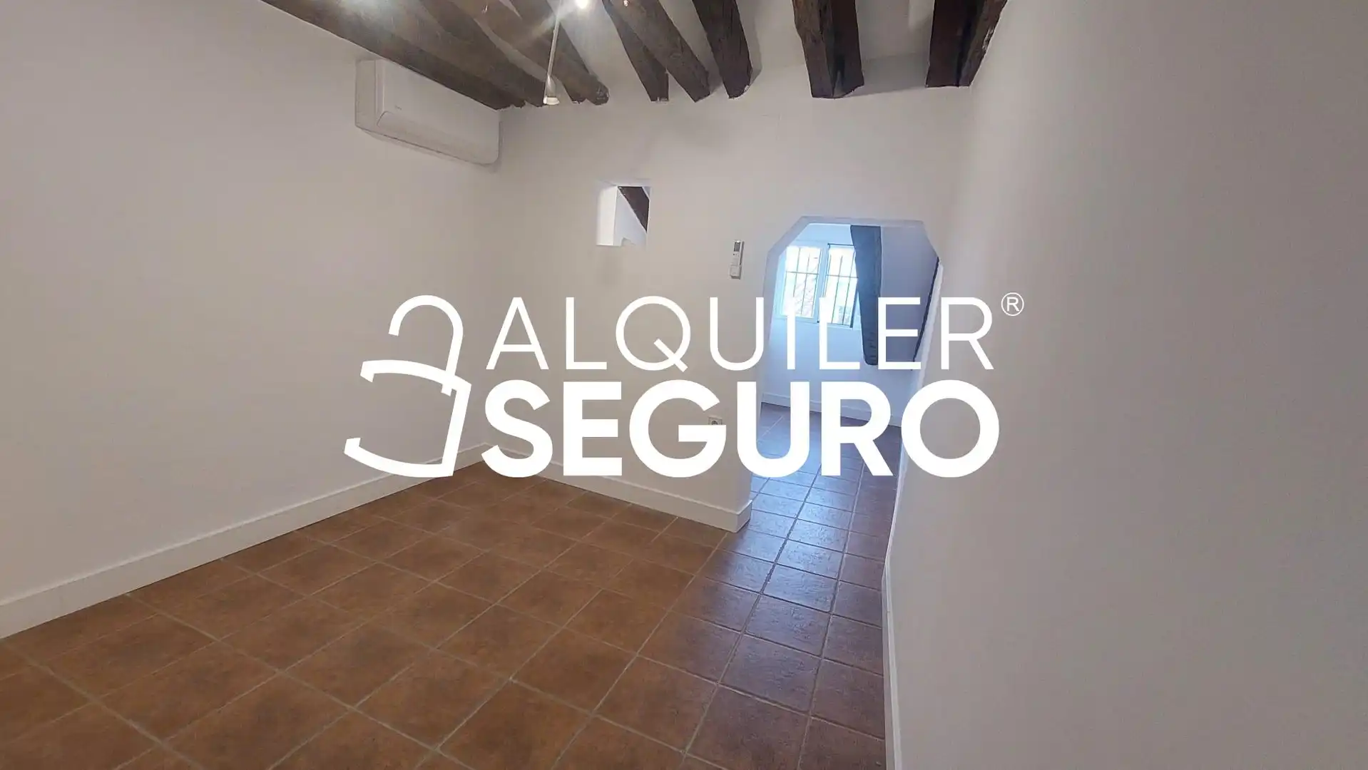 Estudi de lloguer a de la Encomienda, Embajadores - Lavapiés