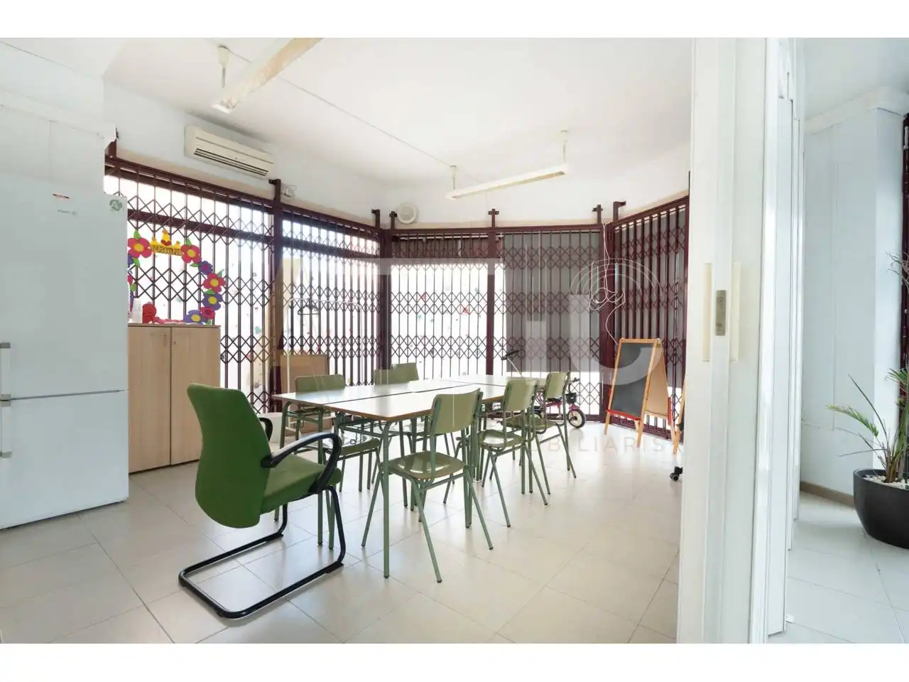 Commercial properties for sale in Sabadell  with Air Conditioner