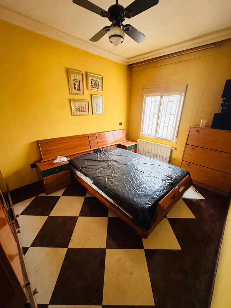 Bedroom of Flat for sale in Valladolid  with Heating, Terrace and Furnished