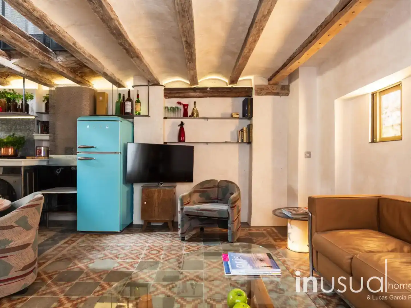 Sala d'estar de Àtic de lloguer en  Zaragoza Capital amb Aire condicionat