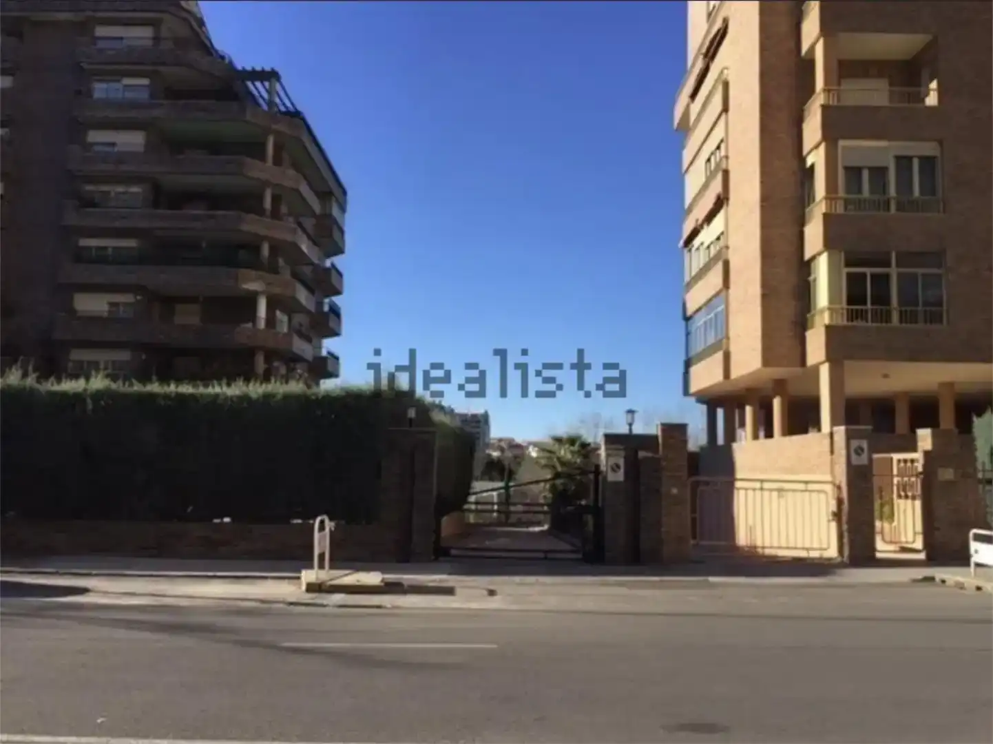 Vista exterior de Garatge de lloguer en Cáceres