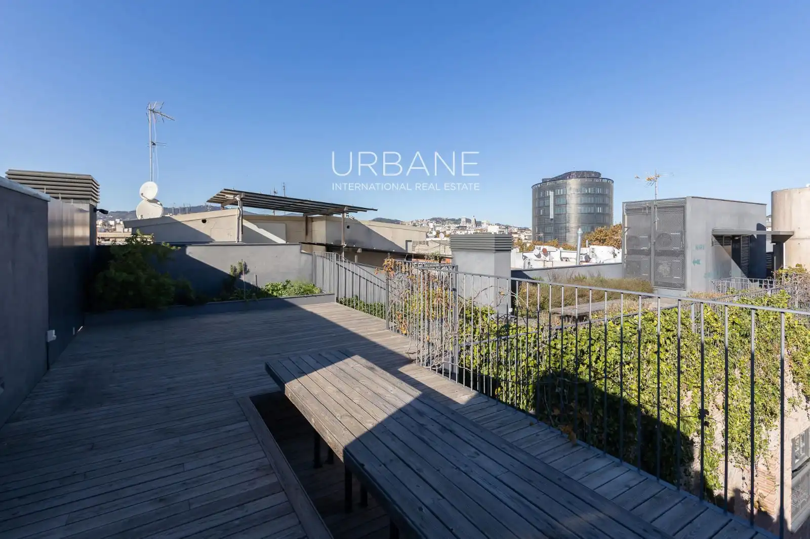 Terrasse von Wohnung zum Verkauf in Barcelona mit Klimaanlage, Heizung und Terrasse