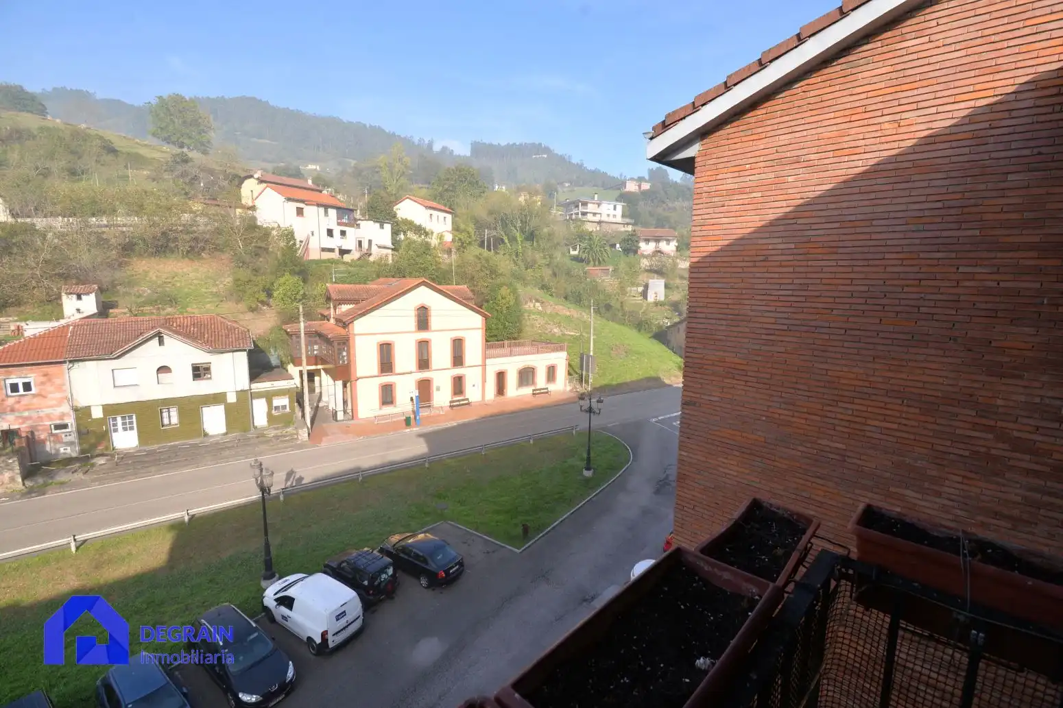 Terrassa de Pis en venda en Oviedo  amb Terrassa