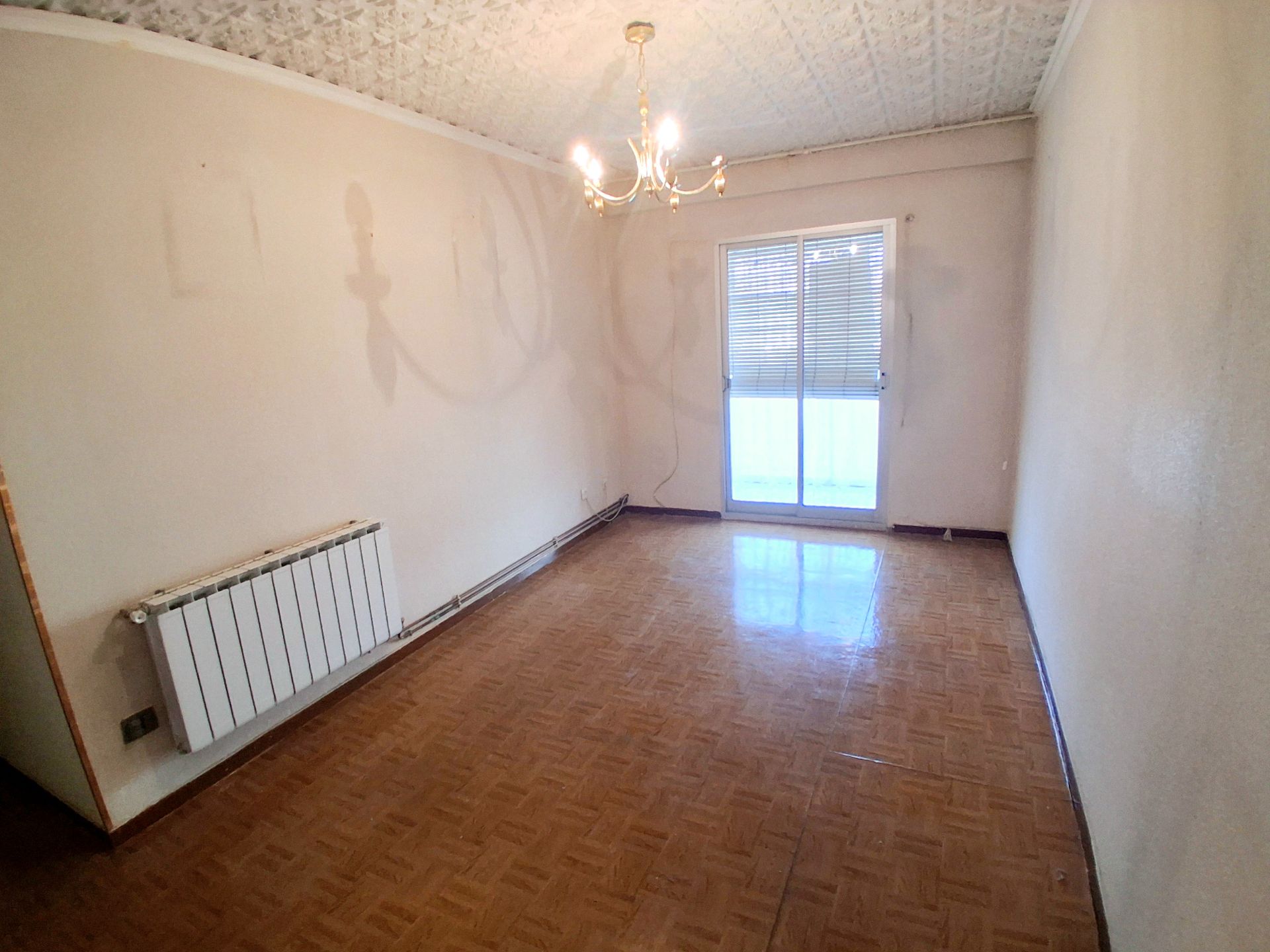 Living room of Flat for sale in Alcorcón  with Heating, Terrace and Furnished