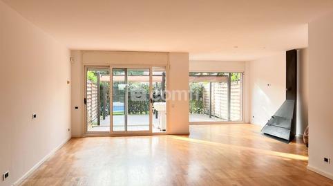 Foto 2 de Casa adosada de lloguer a D'antoni Gaudi, L'Eixample, Sant Cugat del Vallès