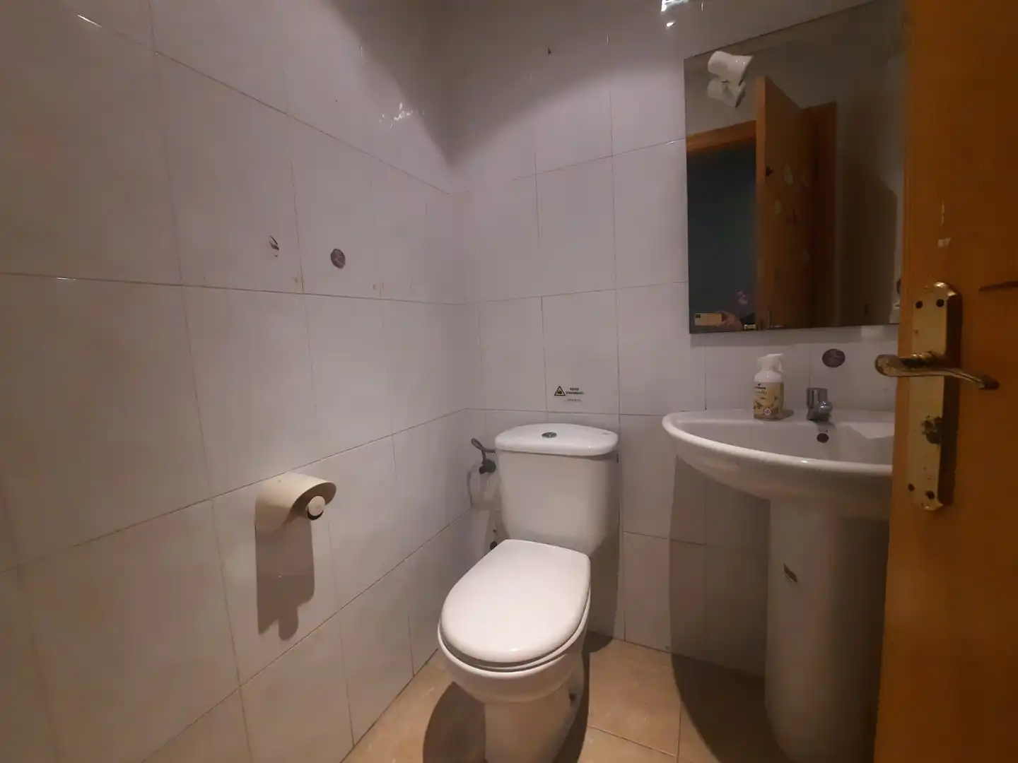 Bathroom of Commercial properties for sale in Castellón de la Plana / Castelló de la Plana