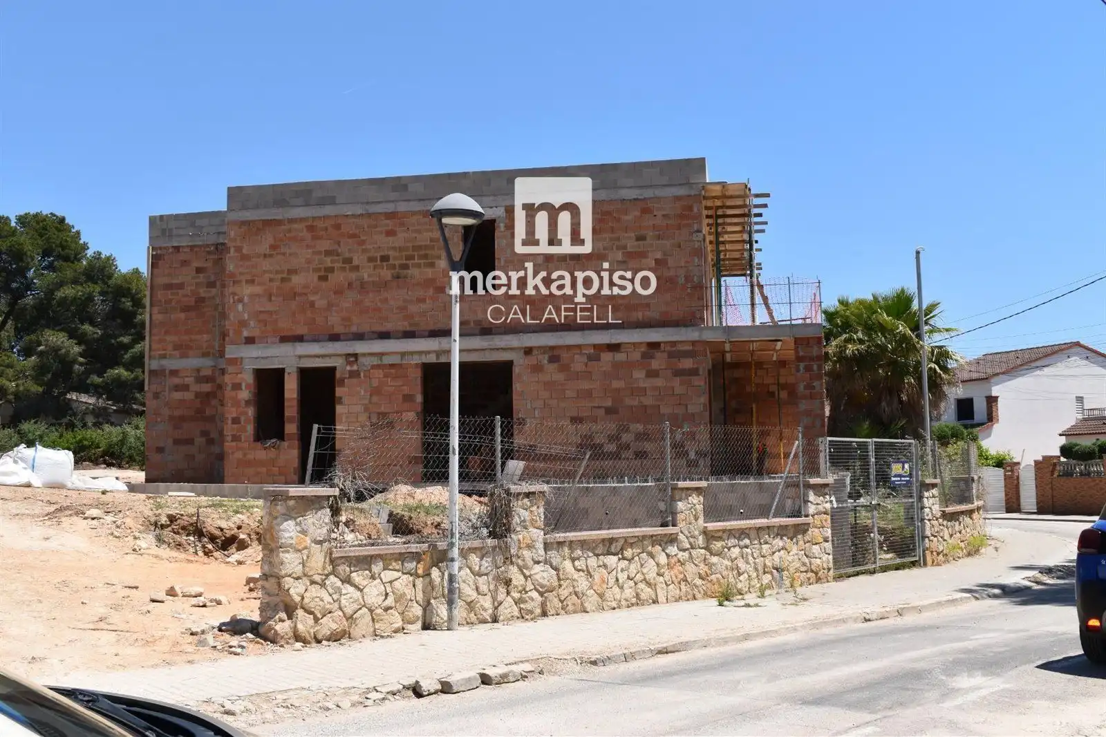 Vista exterior de Casa adosada en venda en Calafell amb Aire condicionat, Calefacció i Terrassa