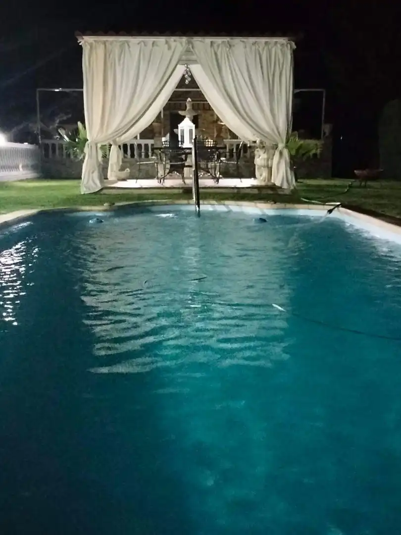 Piscina de Finca rústica en venta en Arroyo de San Serván con Aire acondicionado, Jardín privado y Trastero