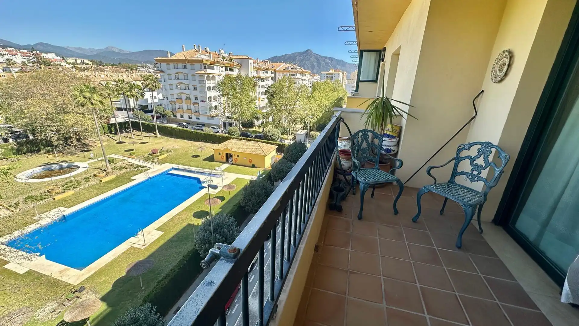 Piso de alquiler en San Pedro de Alcántara pueblo