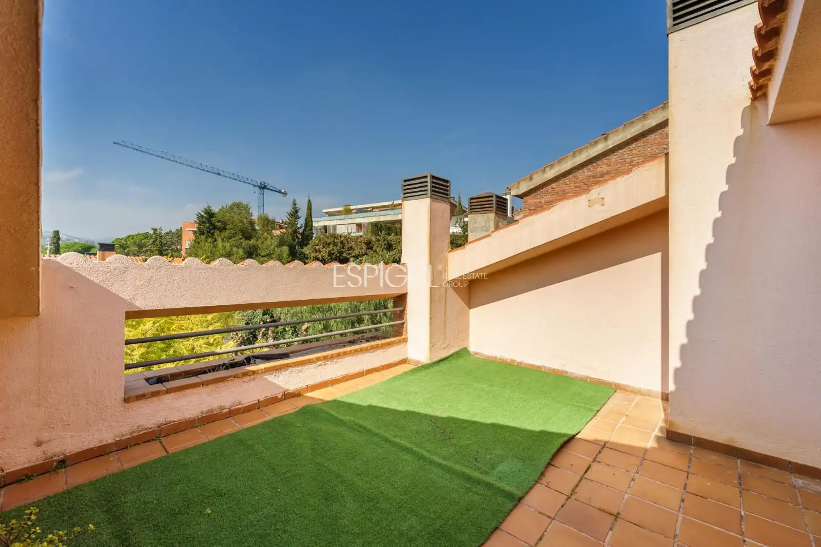 Terraza de Casa adosada en venta en Tiana con Calefacción, Jardín privado y Parquet