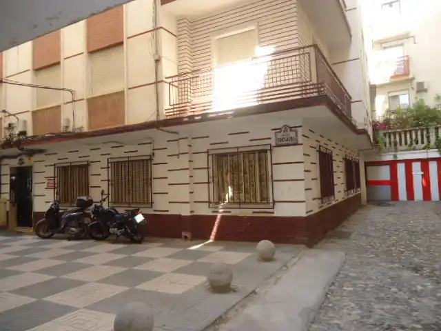 Vista exterior de Piso en venta en Granada