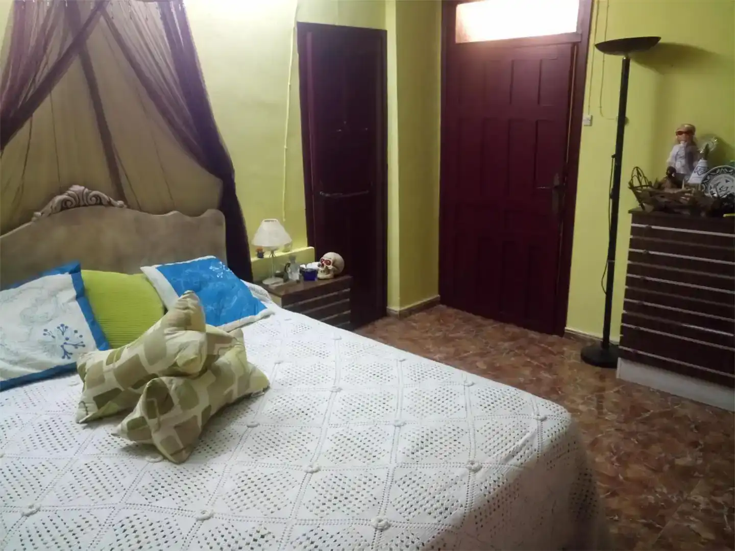 Habitación de Piso en venta en Almudévar con Aire acondicionado