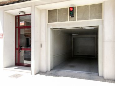 Parking avec ascenseur à vendre à Josep Pau Margantoni