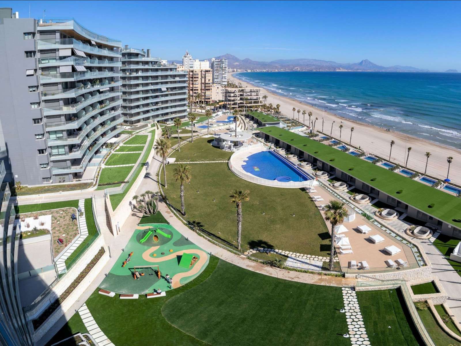 Vista exterior de Apartament per a compartir en Alicante / Alacant amb Aire condicionat i Terrassa