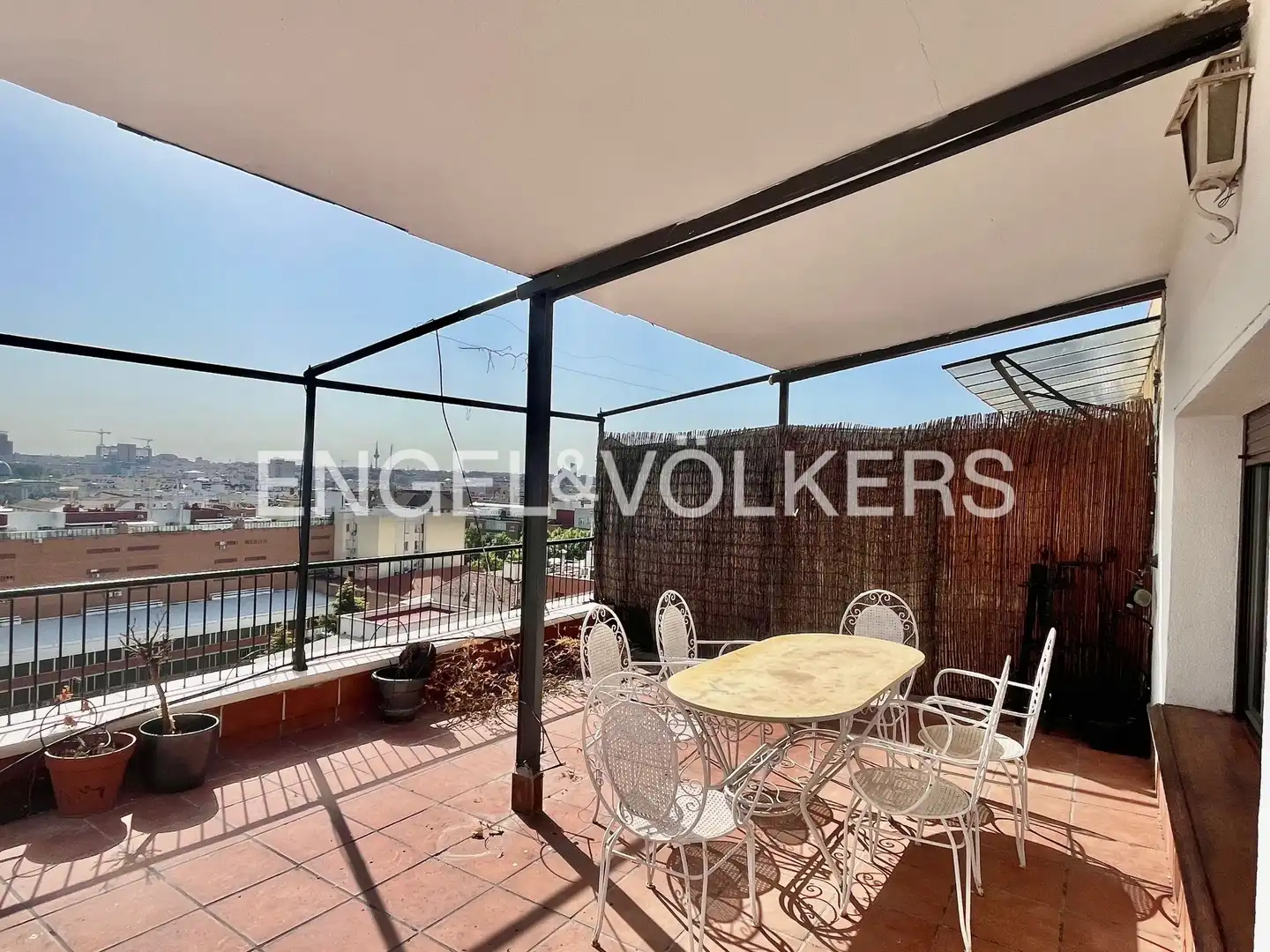 Terrassa de Àtic de lloguer en Madrid amb Aire condicionat, Calefacció i Terrassa