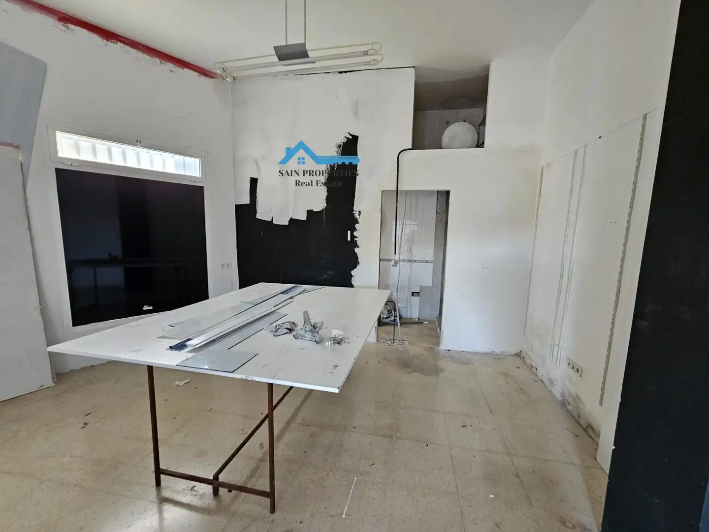 Local en venta en La Nucia con Terraza