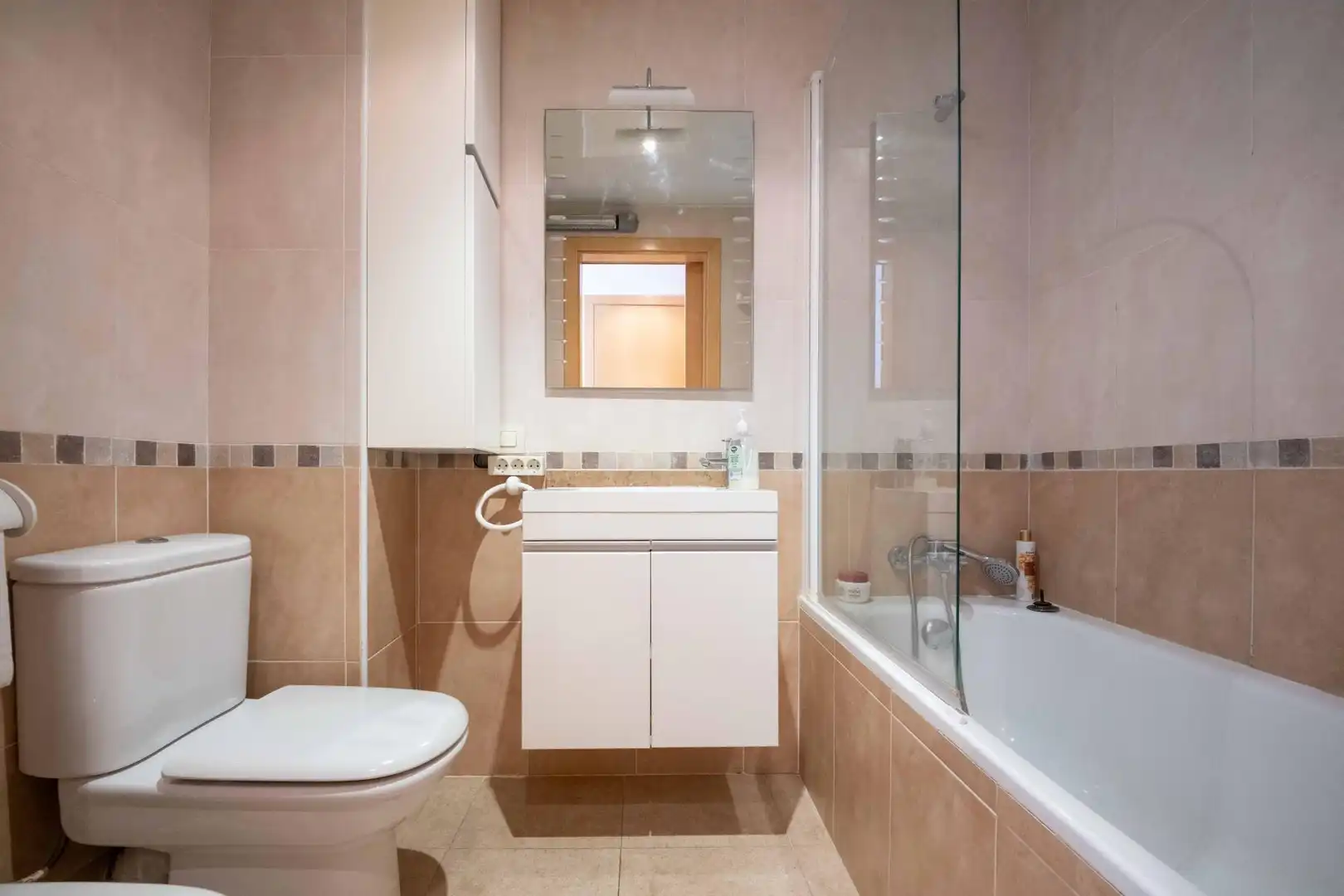 Flat with terrace for sale in Calella, imagen 10