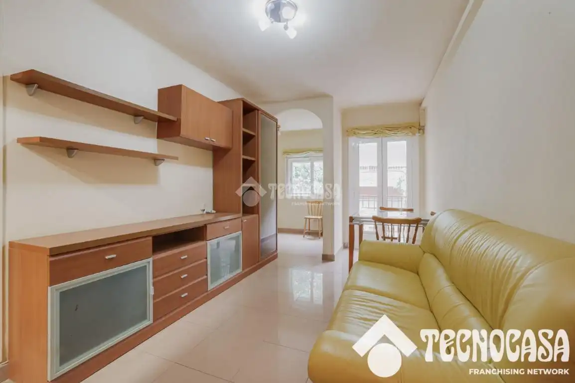 Flat with terrace for sale in Nou Barris, imagen 6