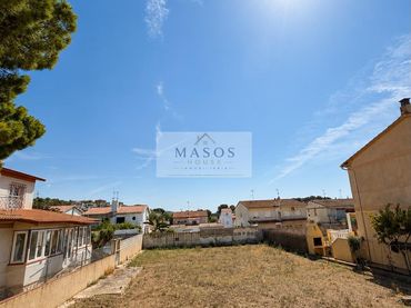 Terrenys i solars en venda a Els Masos - Els Garrofers