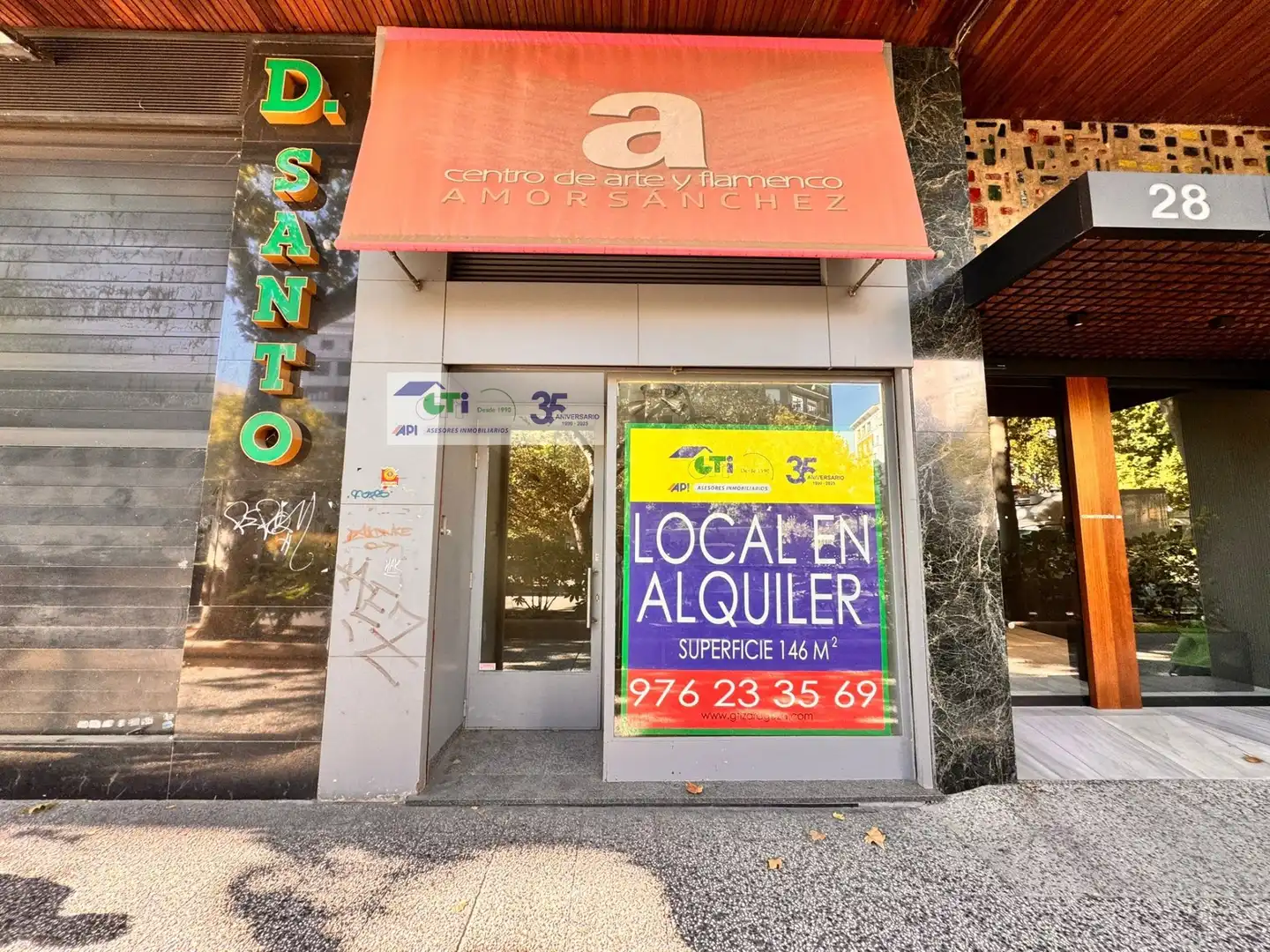 Vista exterior de Local de alquiler en Zaragoza
